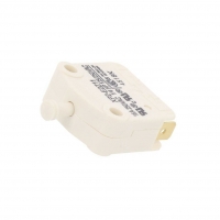 XP2E2Z11 Switch door 16A/400VAC 3N XP2E2Z11 Switch door 16A/400VAC 3N
